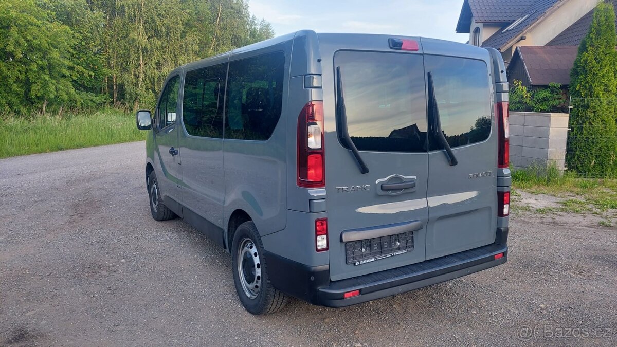 Renault Trafic SpaceClass Blue dCi 150 EDC - 6