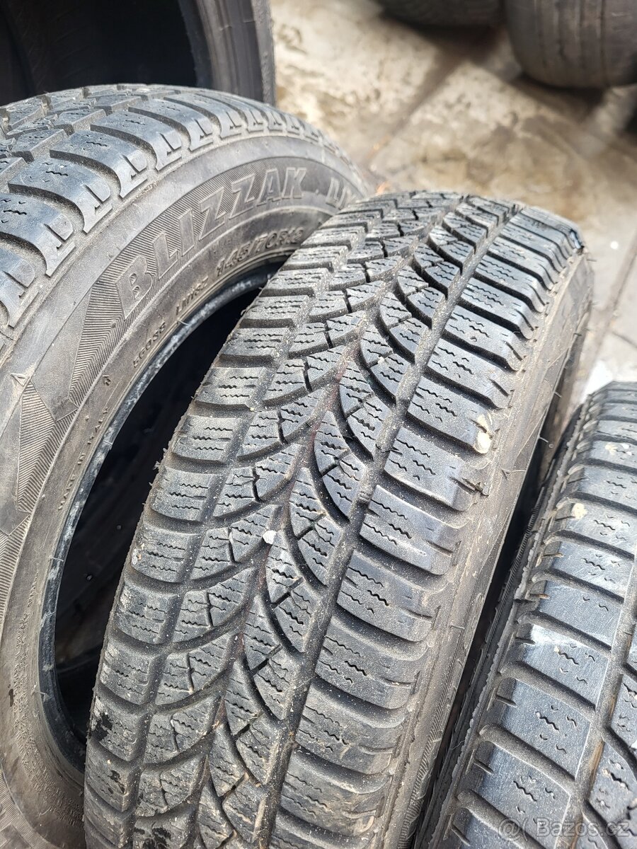 145/70 R12 Bridgestone Blizzak - 6