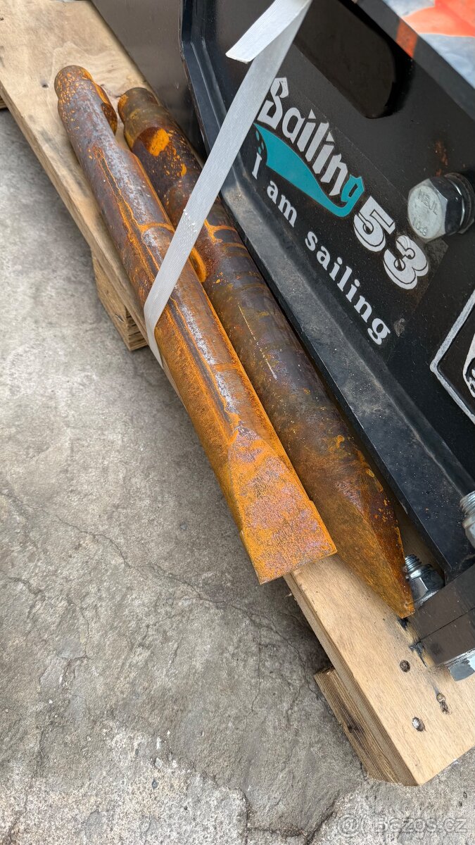 Hydraulické kladivo na bagr Sailing 53 - 6