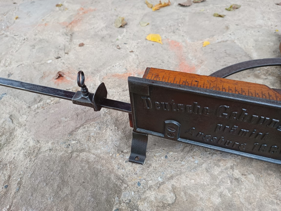 Pokosová pila ,sekera,hoblík,staré náradi nebozez - 6