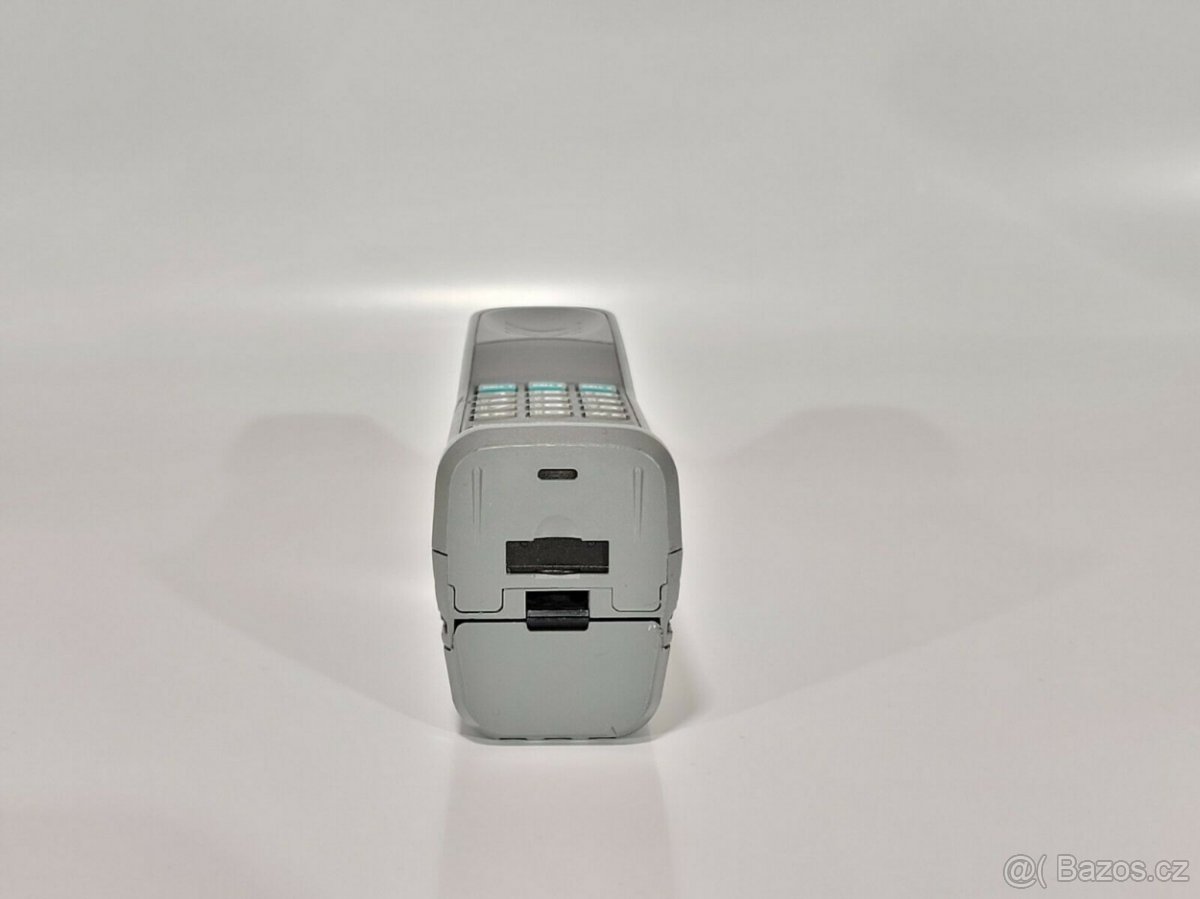 Mobilní telefony pro sběratele - rarity - MOTOROLA DYNATAC 2 - 6