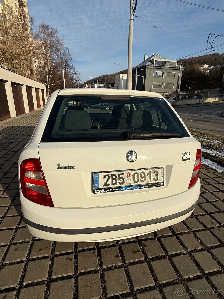 Škoda Fabia 1.4 BENZIN 204 000km - 6