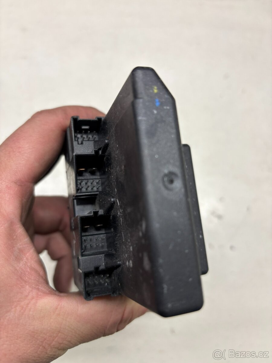 //Spínací skříňka Mercedes W203 2000-2007// - 6