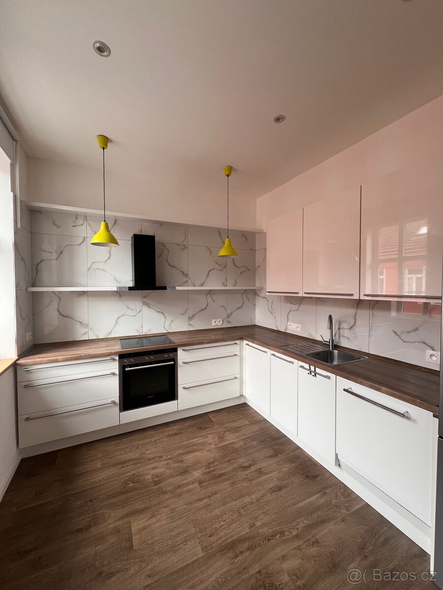 PRODÁM ZÁNOVNÍ KUCHYŇ - 6