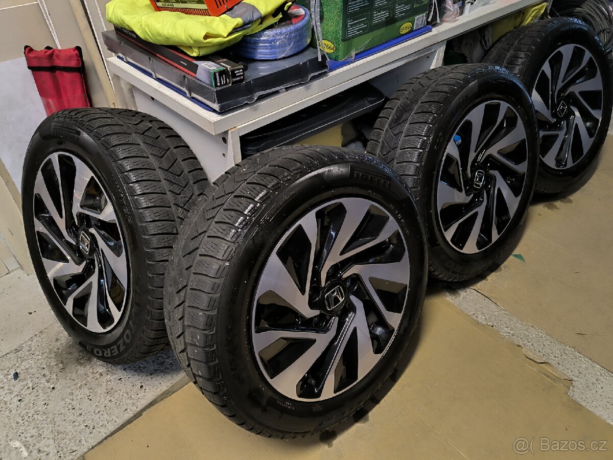 ALU kola Honda Civic 5x114,3 r16 Originál, zimni pneu 5mm - 6