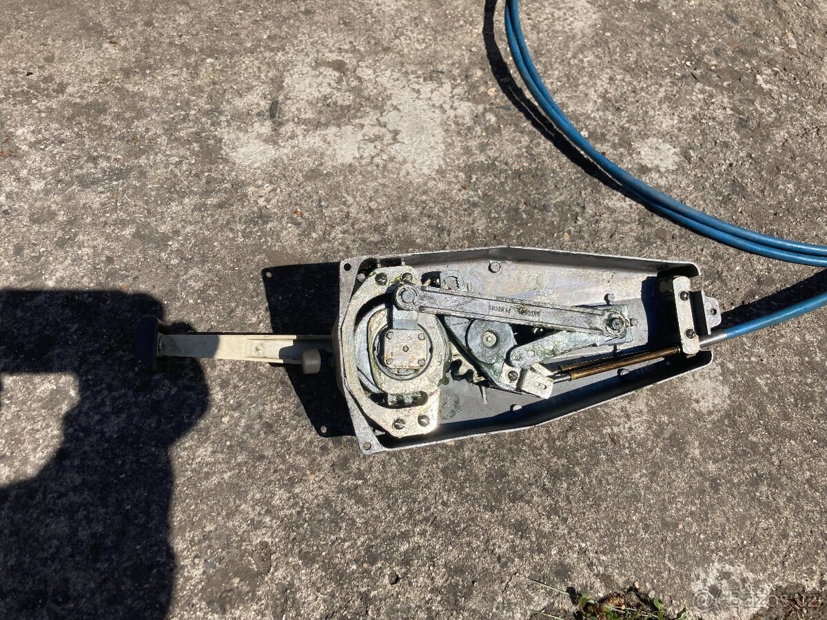 Dálkové ovládání závěsného lodního motoru - 6