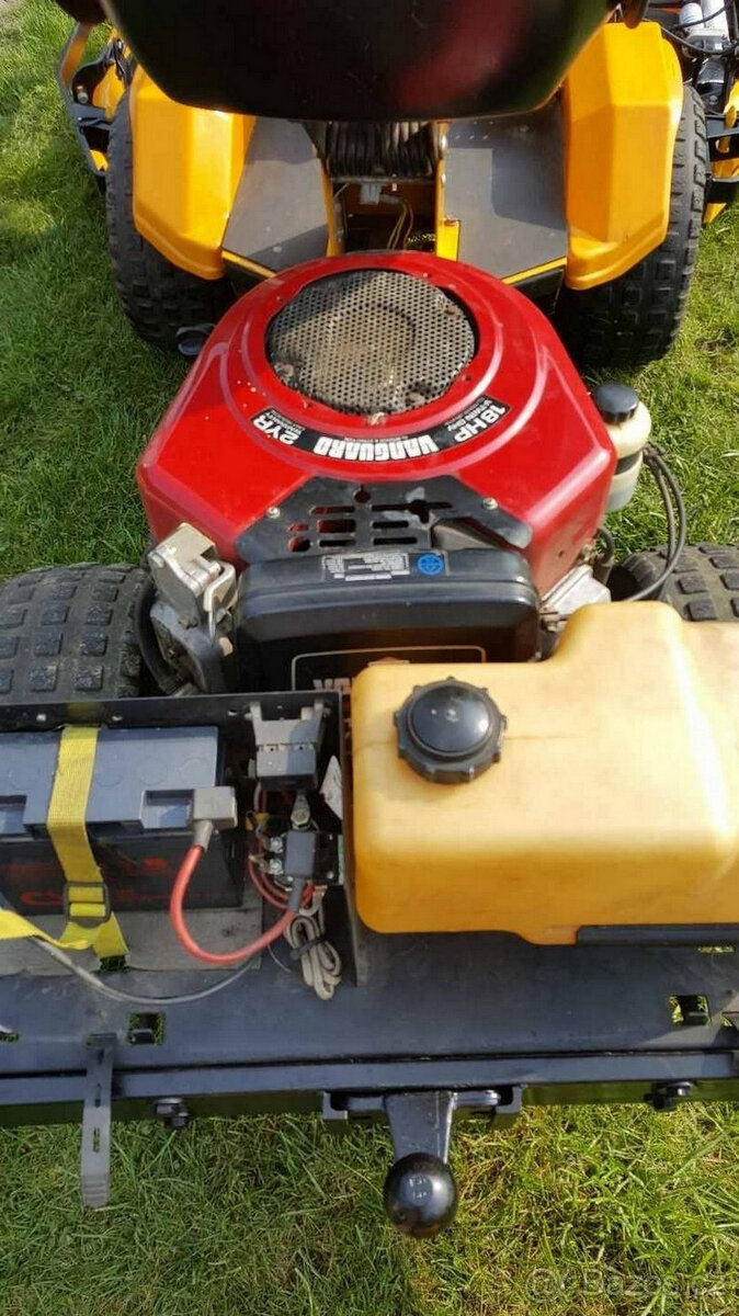 Stiga Park Pro, hydrostatický, 18 koní, 2válcový, 4taktní, p - 6