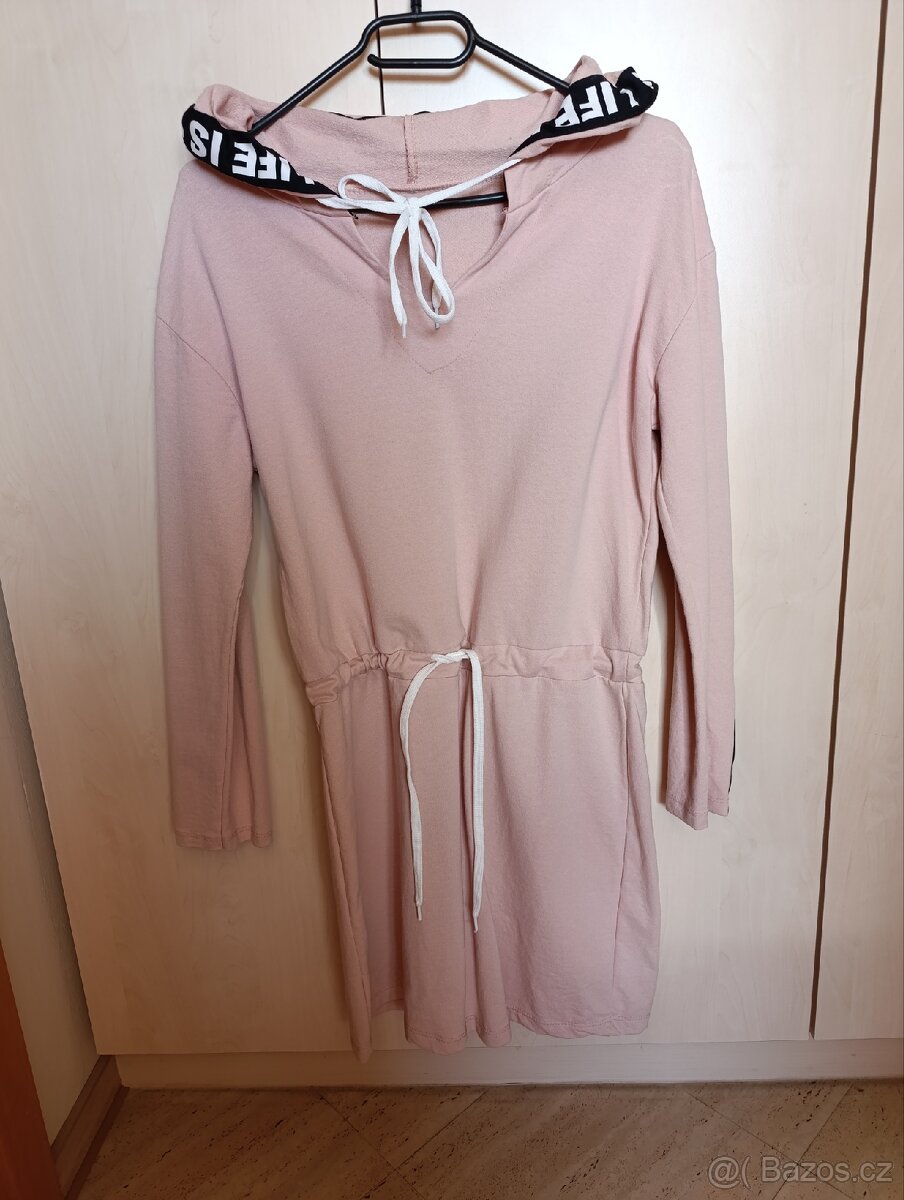 Světle růžové bavlněné šaty s kapucí /dlouhá mikina - 6