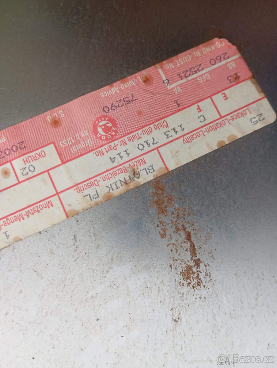 Blatníky Škoda 120, Favorit,trubky body,lem zadni - 6