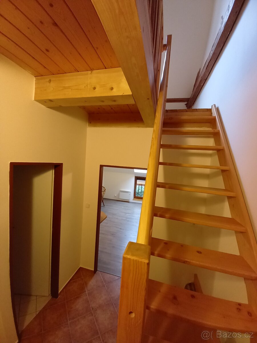 Pronájem bytu 2+kk - 6