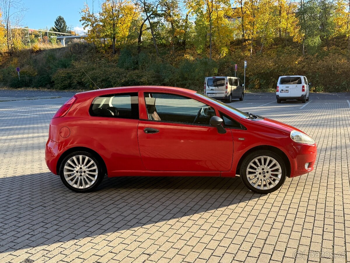 Fiat Punto, 1.2i, 48kw Původ ČR 112t. KM - 6