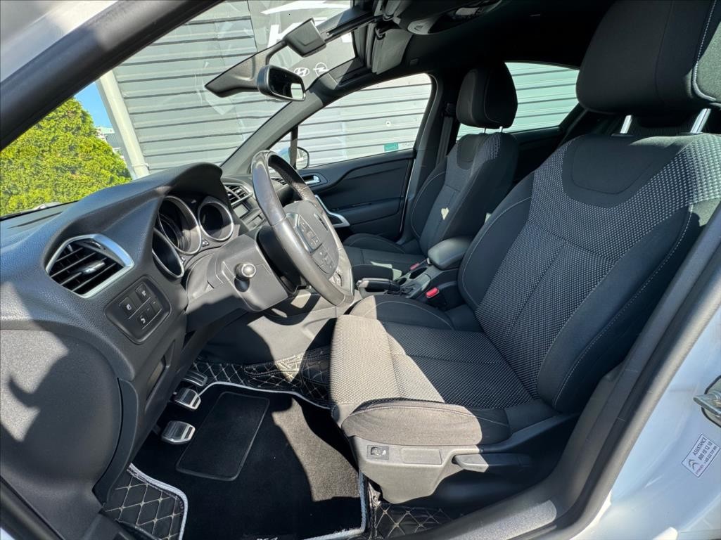 Citroën DS4 1,6 (2013) - 6