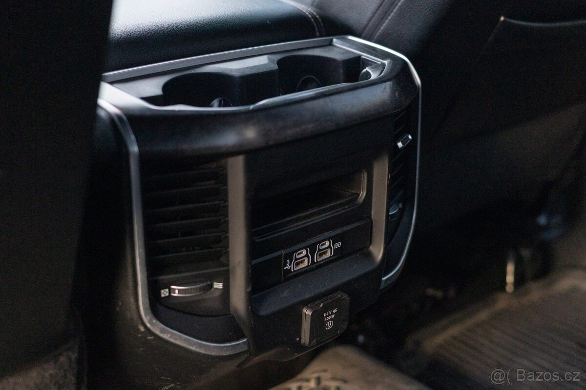 DODGE RAM 2500 Crew Cab 6.7 Cummins Diesel - 6