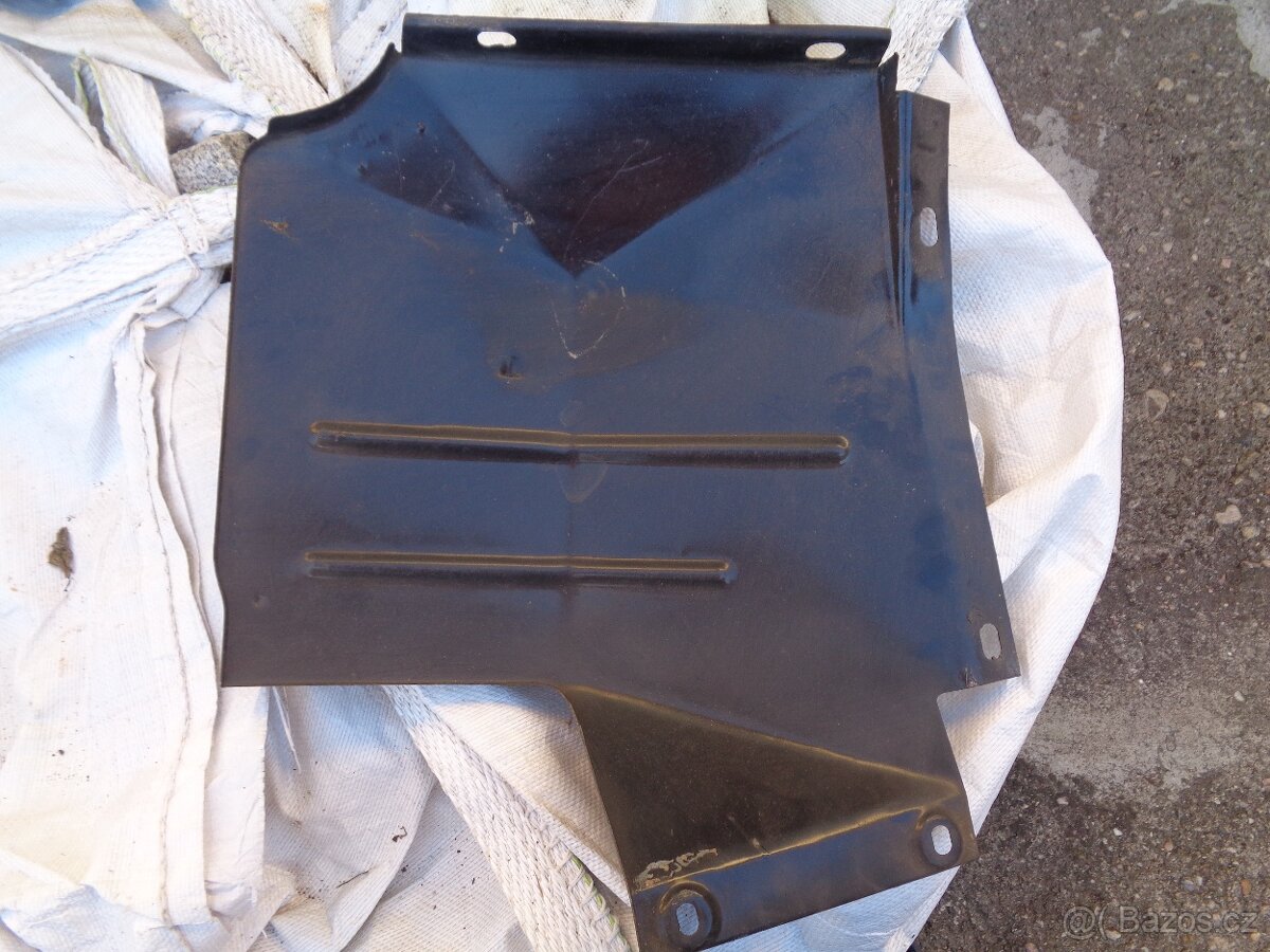 Škoda 110R 110LS original plech pod chladič+ motor - 6