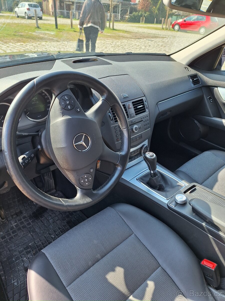 Mercedes 200 CDI - 6