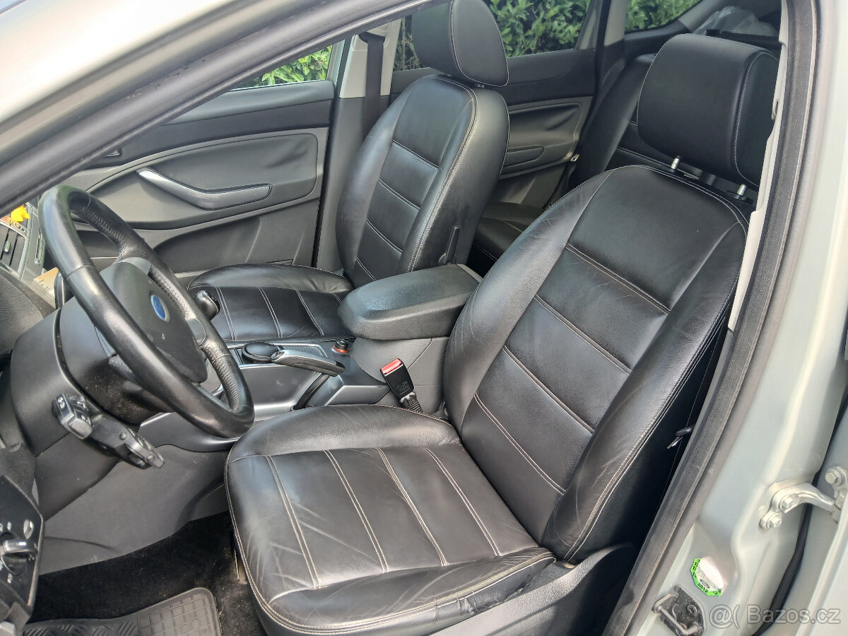 Ford Kuga, 2.0 TDCi 4x4 - 6