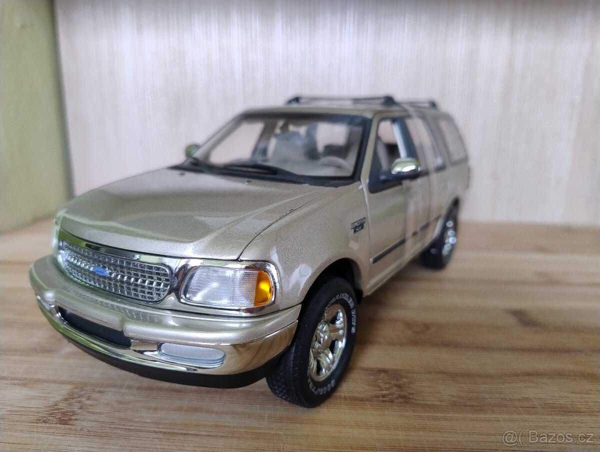 1:18 modely - 6
