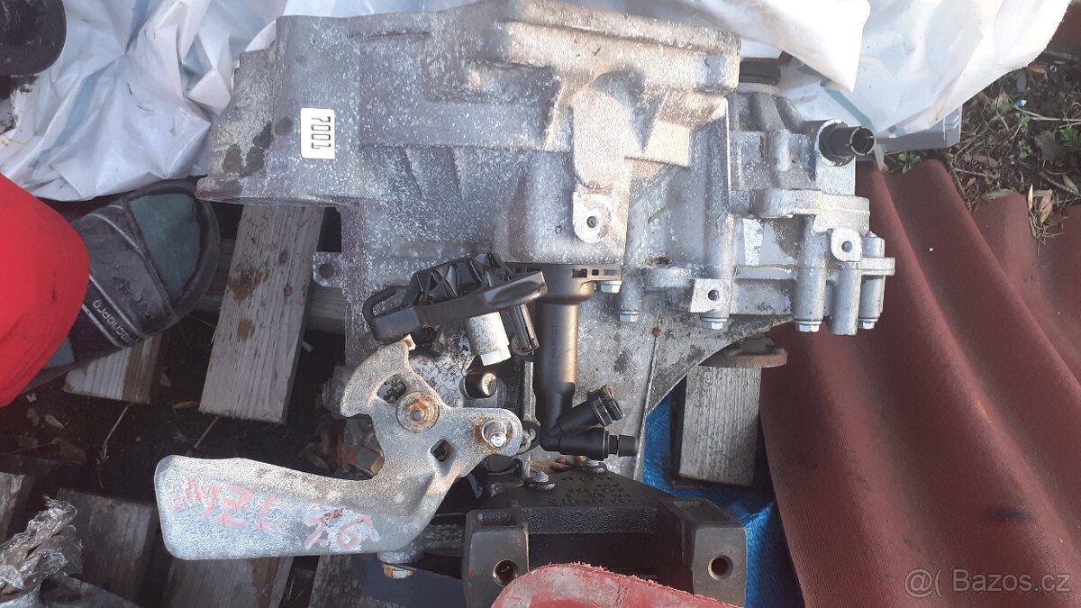 VW skoda motor CXX a CLH a DCX 1,6 CR TDi 158000km - 6