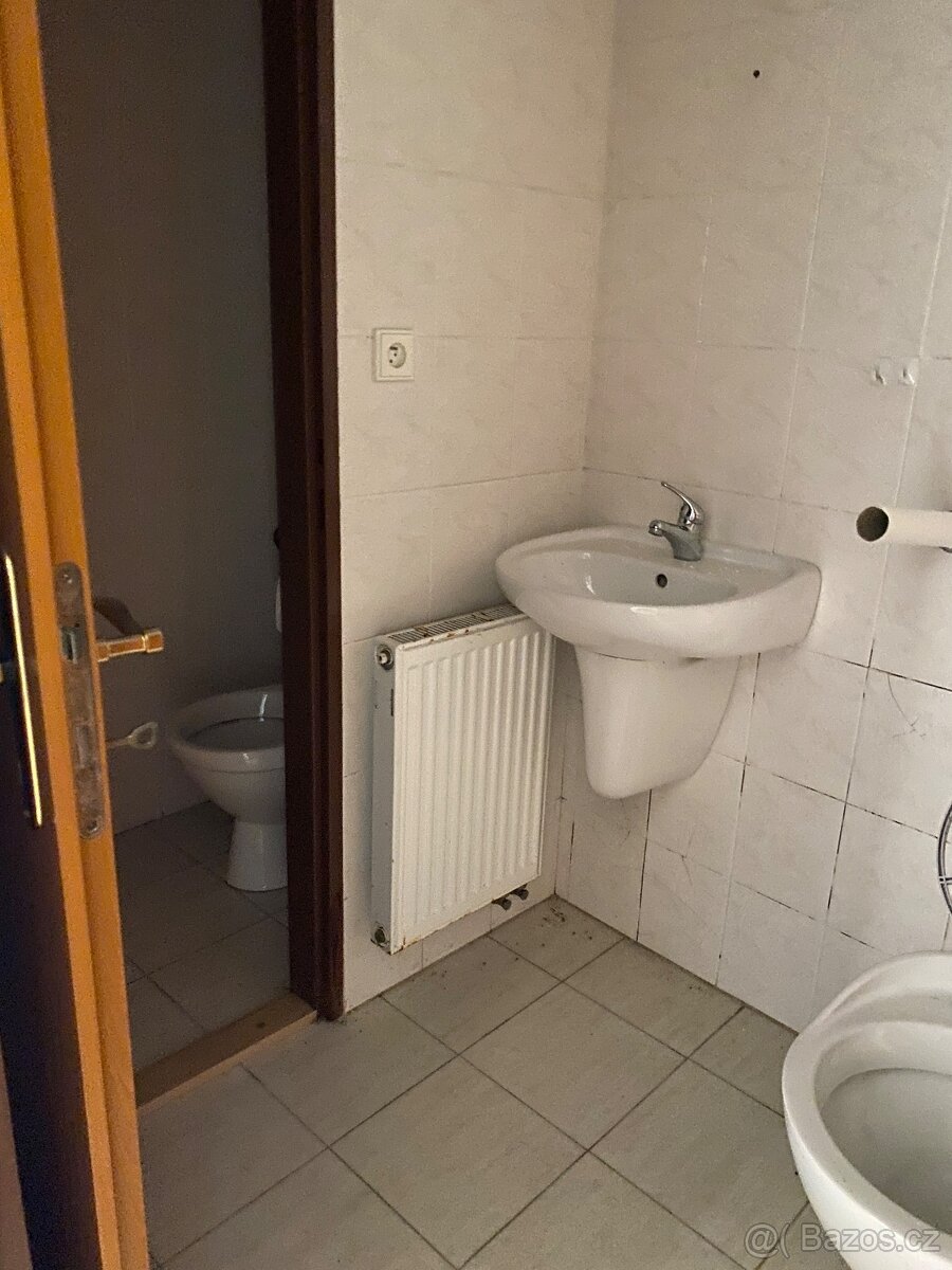 Nebytové prostory - 6