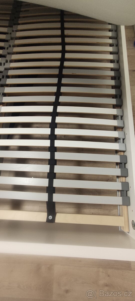 Bílá IKEA postel a rok nová vysoká matrace 140x200 cm - 6