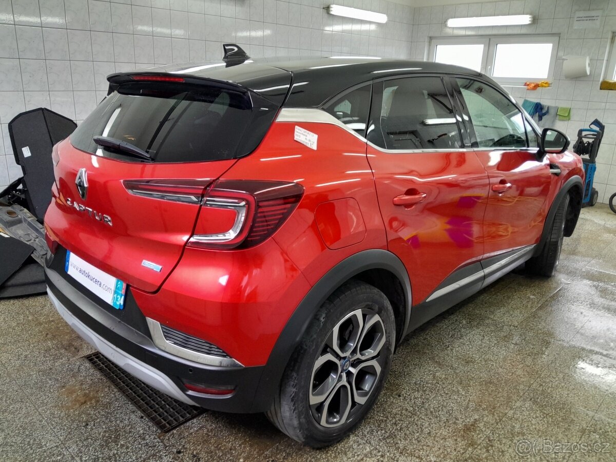 Renault Captur 1,6 Hybrid - 6