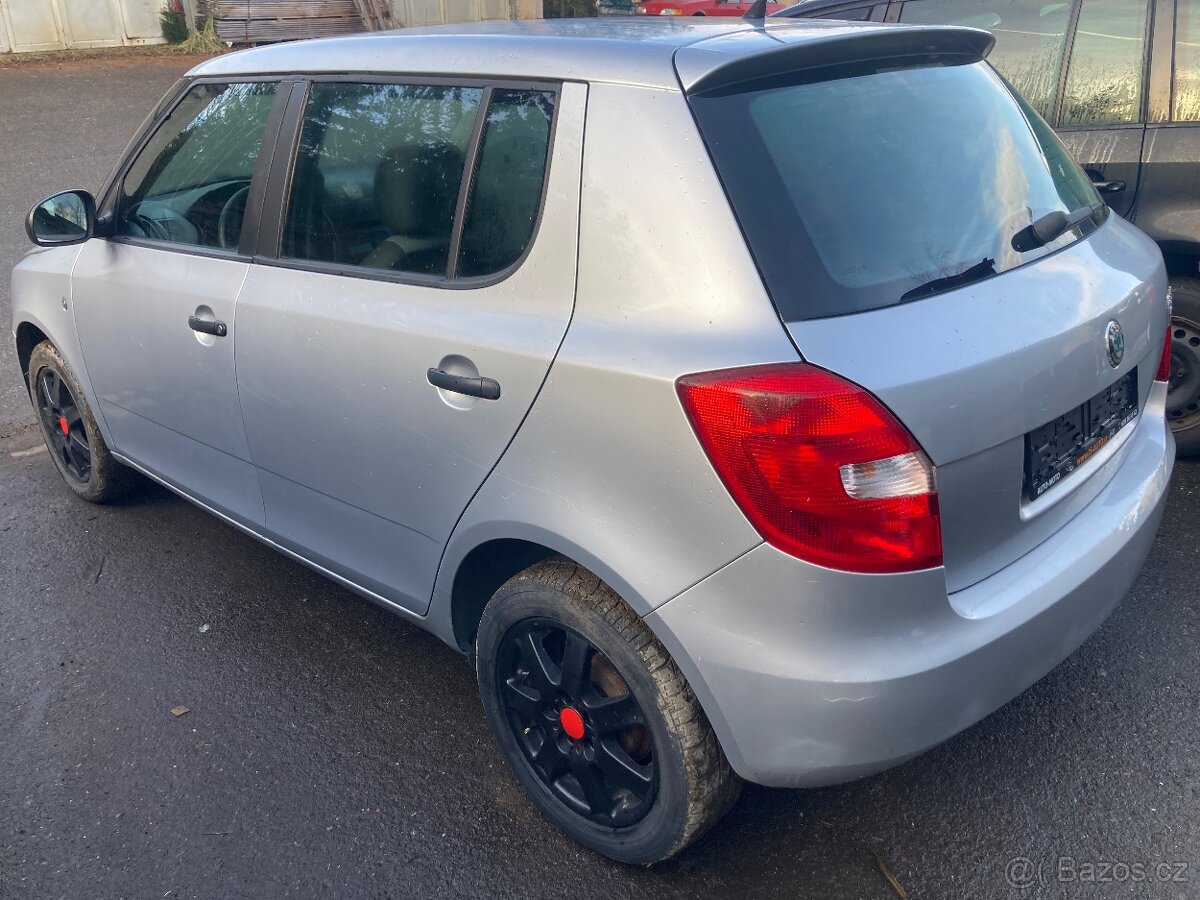 Díly Fabia 2 1,2tdi barva 9156 - 6