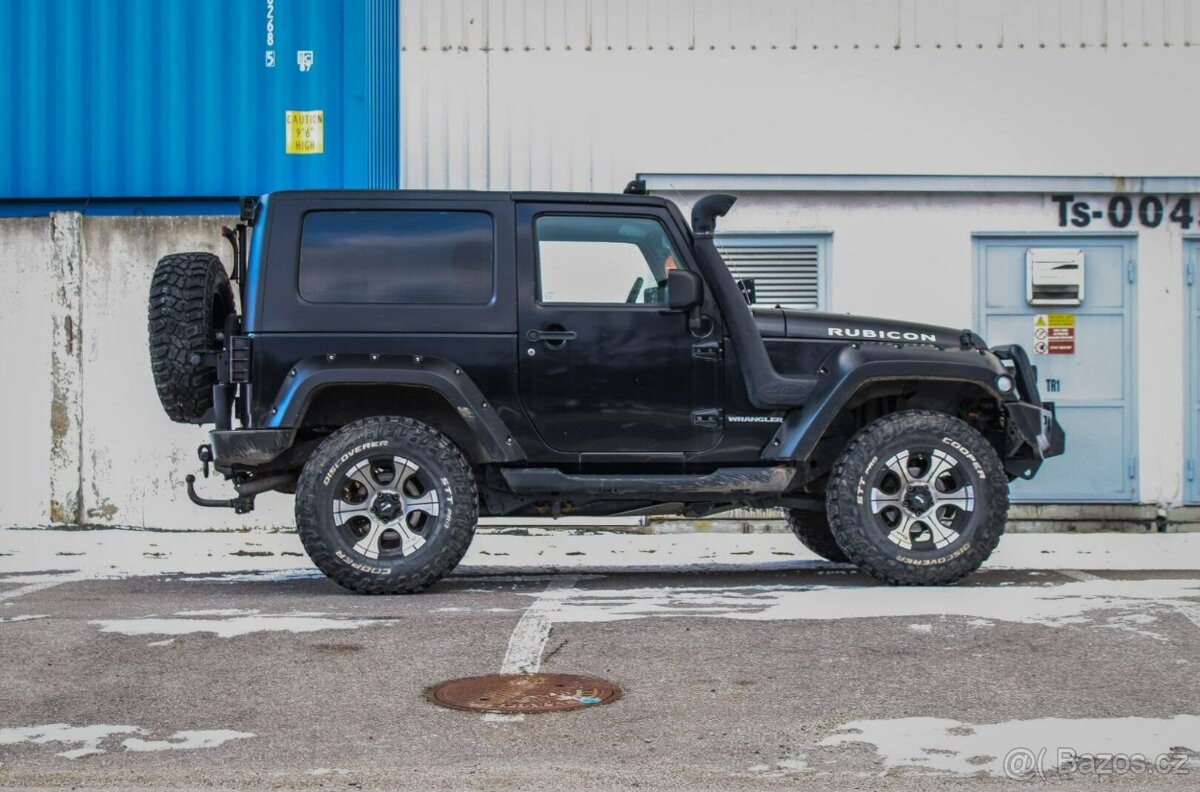 Jeep Wrangler 2.8 CRD Sport A/T - 6