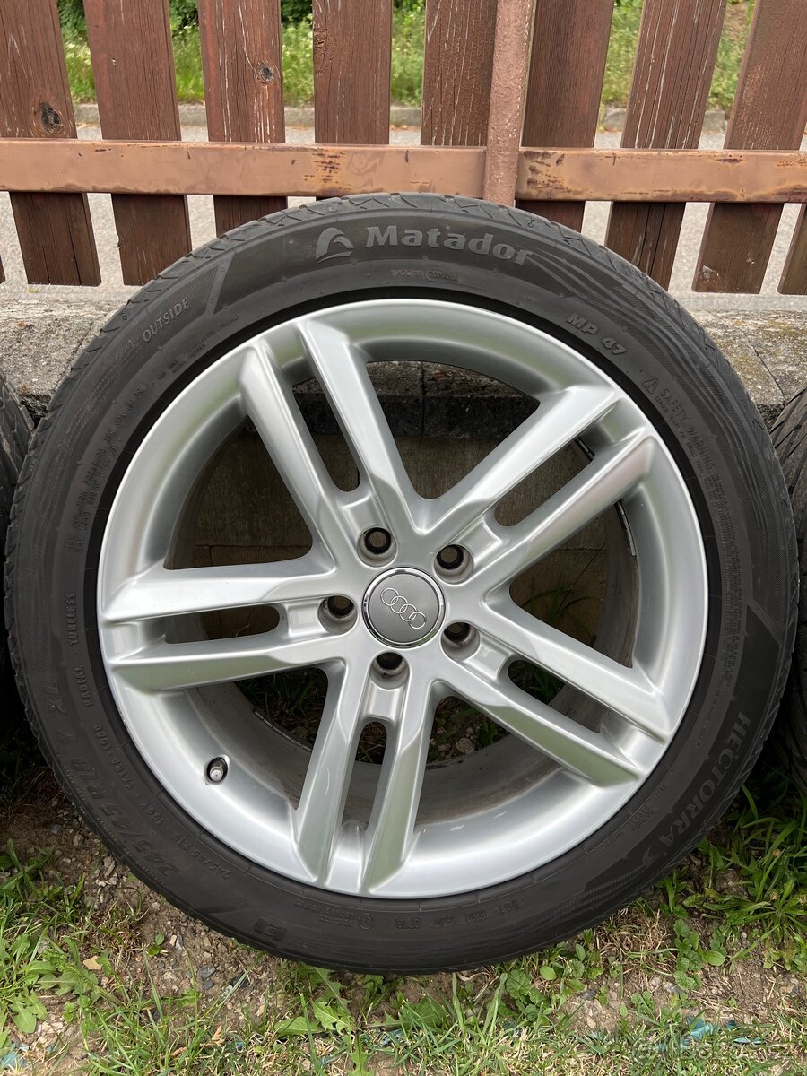 Alu kola Audi 245/45r18 - 6