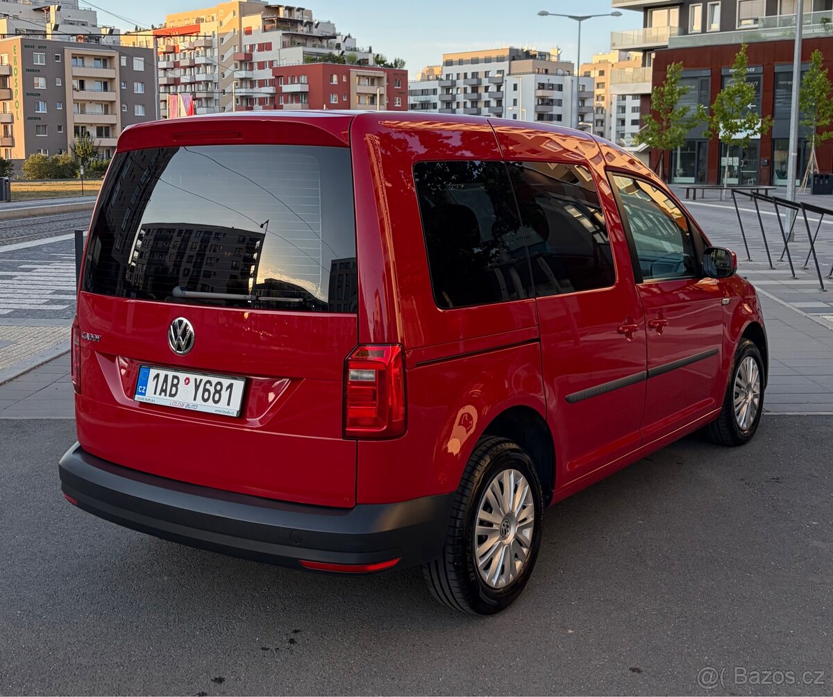 VW CADDY 1.2 tsi,NEBOURANÉ,1. MAJITEL,STK,BLUETOOTH,TEMPOMAT - 6
