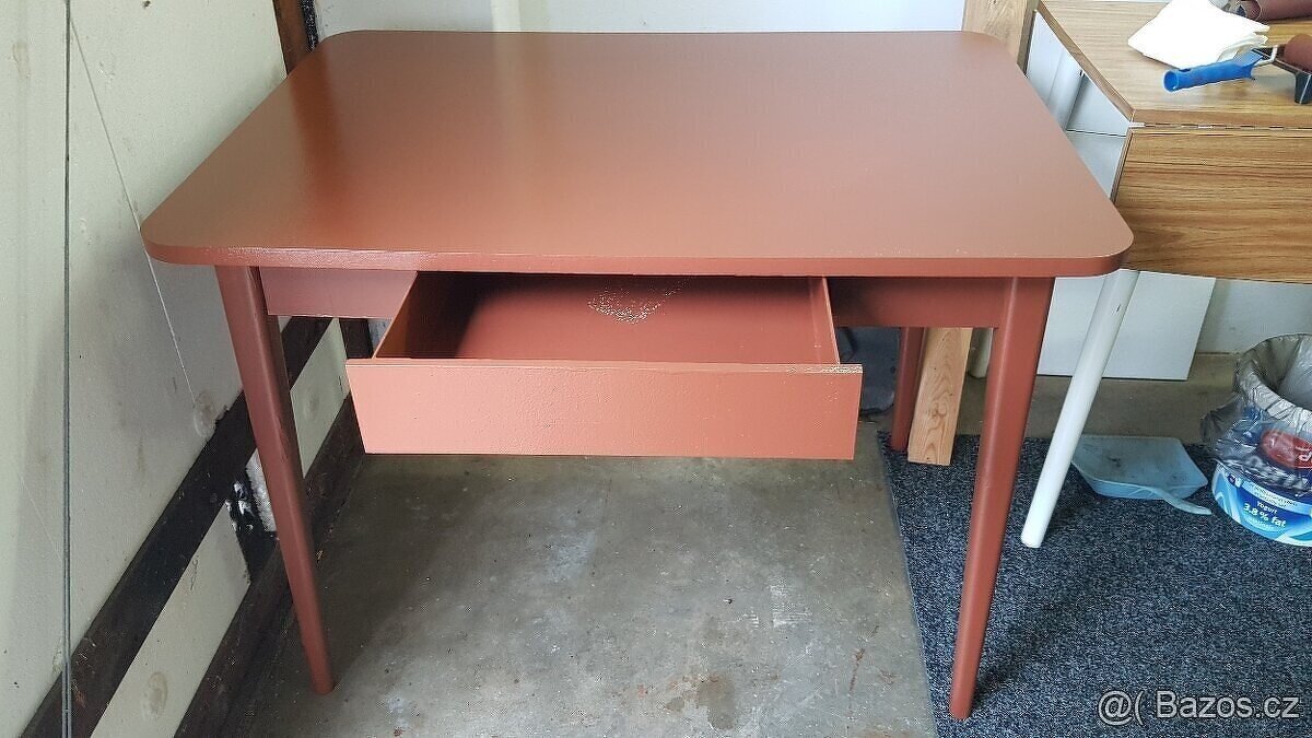 Jídelní stůl hnědý a 4 židle Tábor - 6