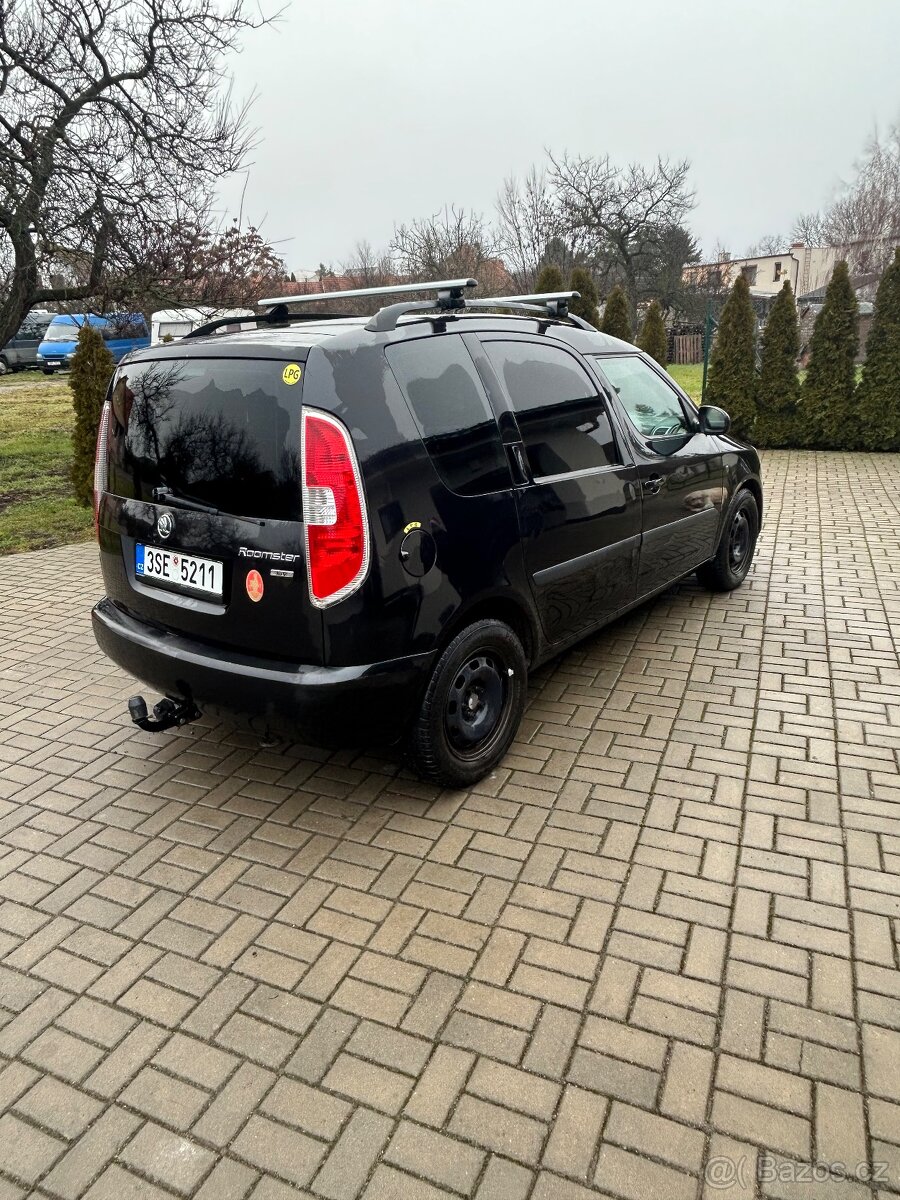 Prodám Škoda Roomster 1.6 MPI + plyn - 6