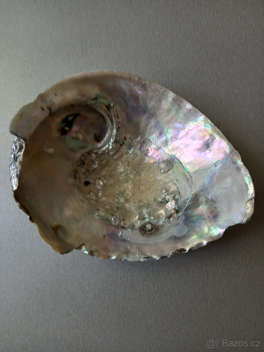 3 lastury + 2 písečné dolary - 6