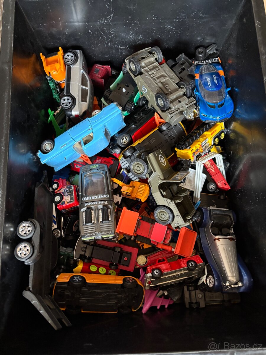 Auta, autíčka, letadla, …. - 6