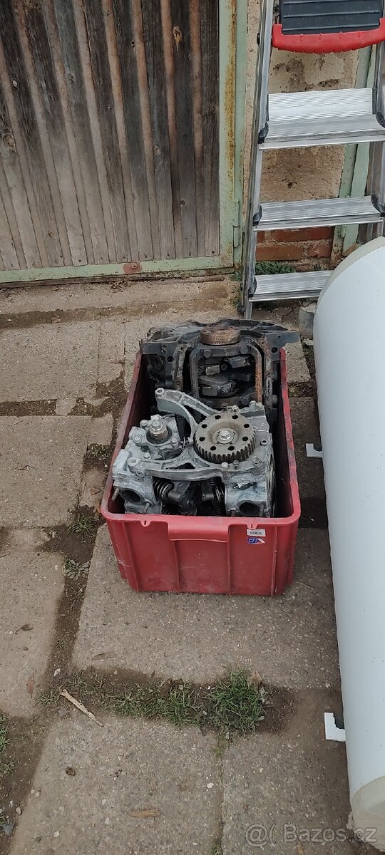 Chrysler Le Baron Limited Edition 3.0 V6 - 6