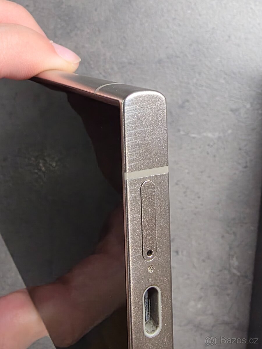 Rezervováno - Samsung Galaxy S24 Ultra 512 Gb - 6