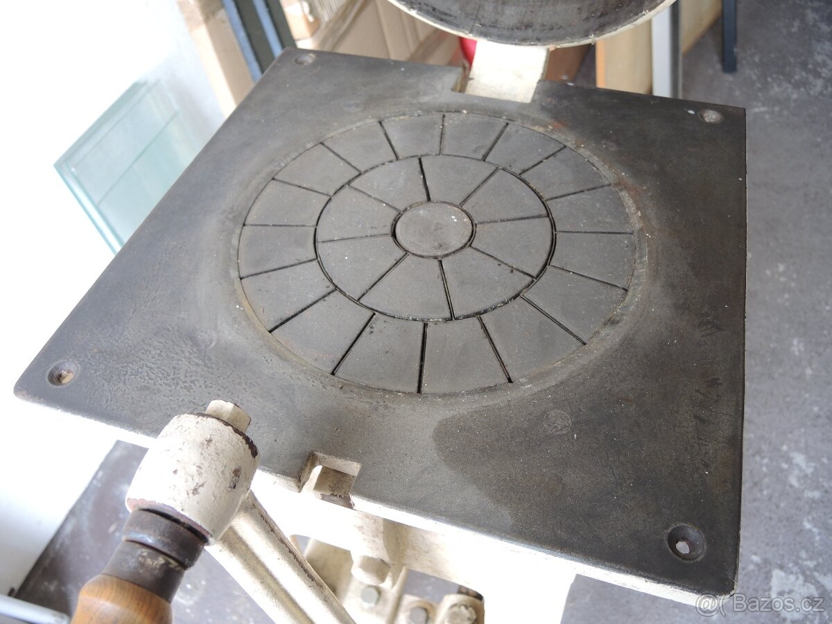 Dělička těsta - 6