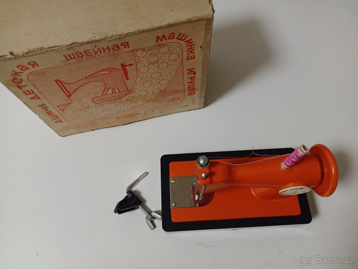 Dětský šicí stroj, SSSR - 6