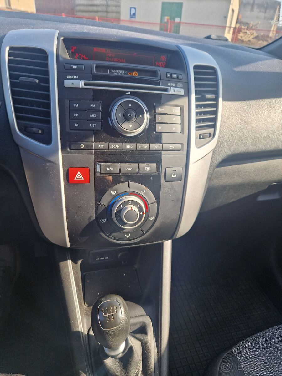 Kia Venga 1.4 CVVT, 6/2013 ČR - 6