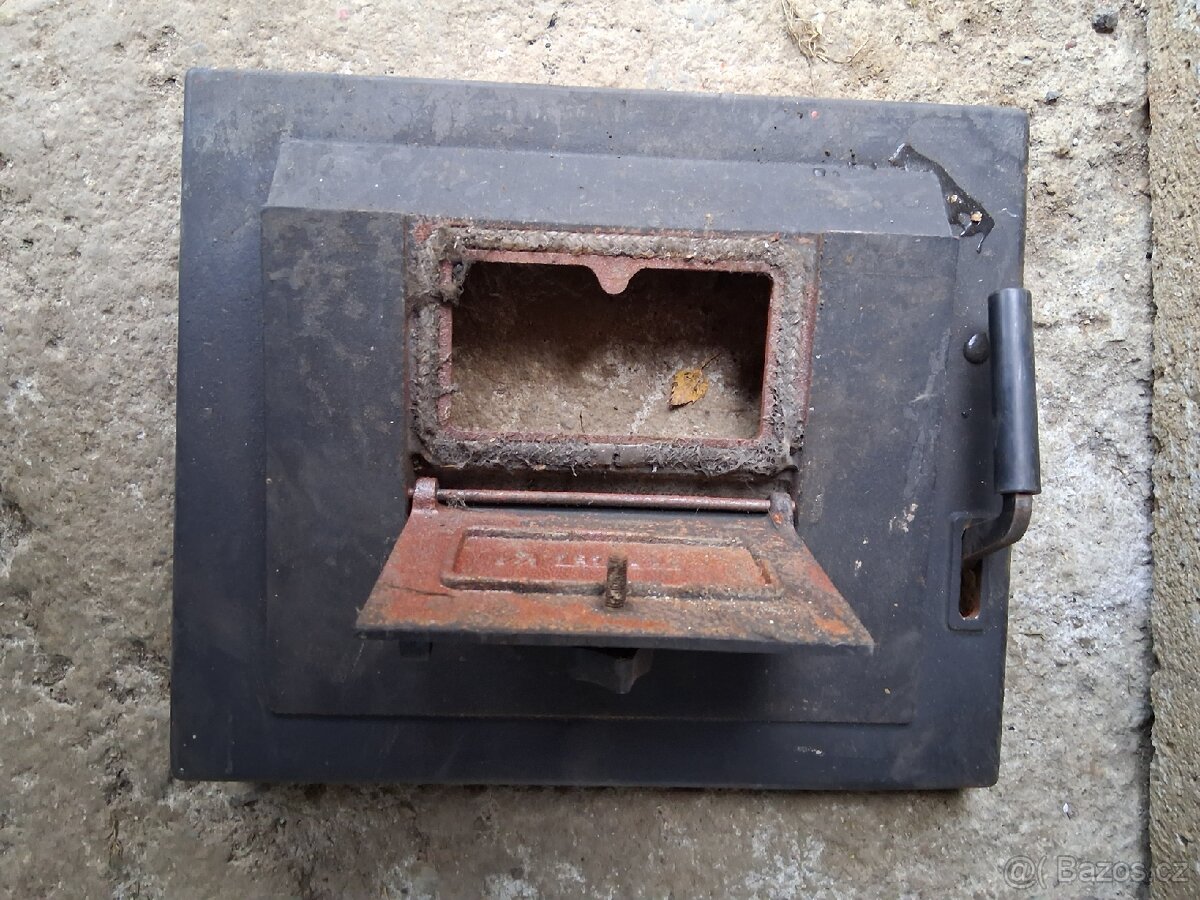 Dvířka od kotle - 6