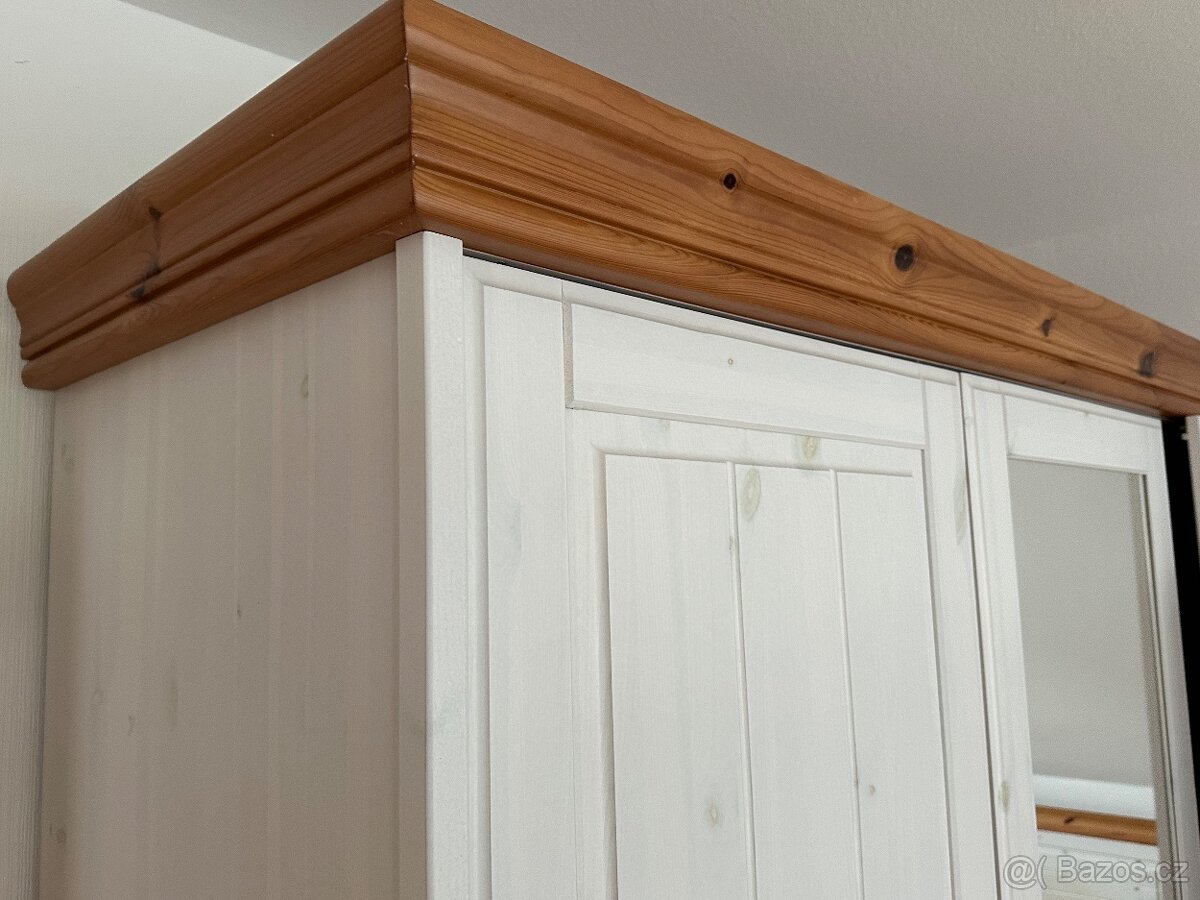 Celomasivní luxusní venkovská ložnice ROMERO se šuplíky - 6