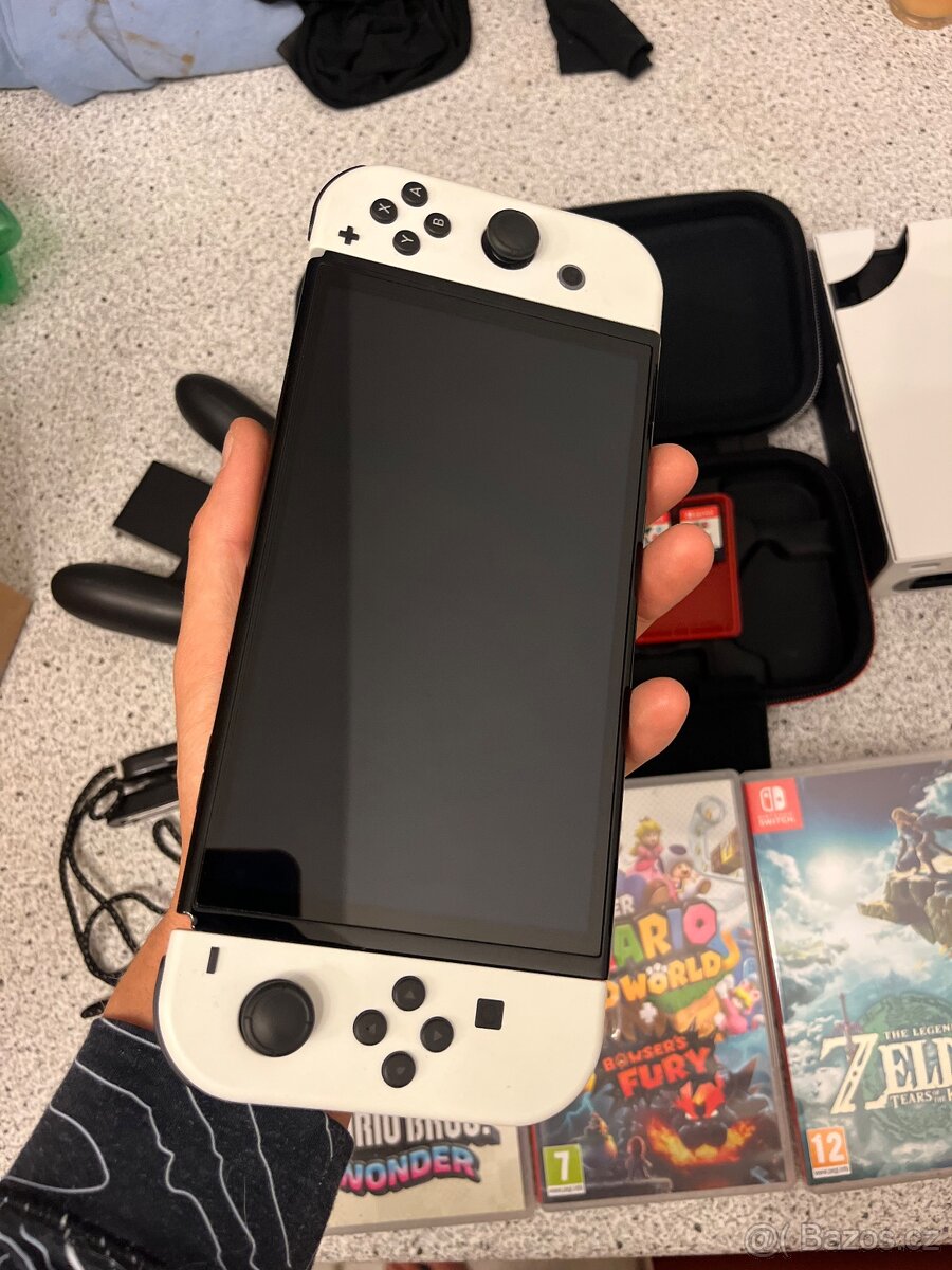 NOVÉ Nintendo switch OLED se vším + hry - 6