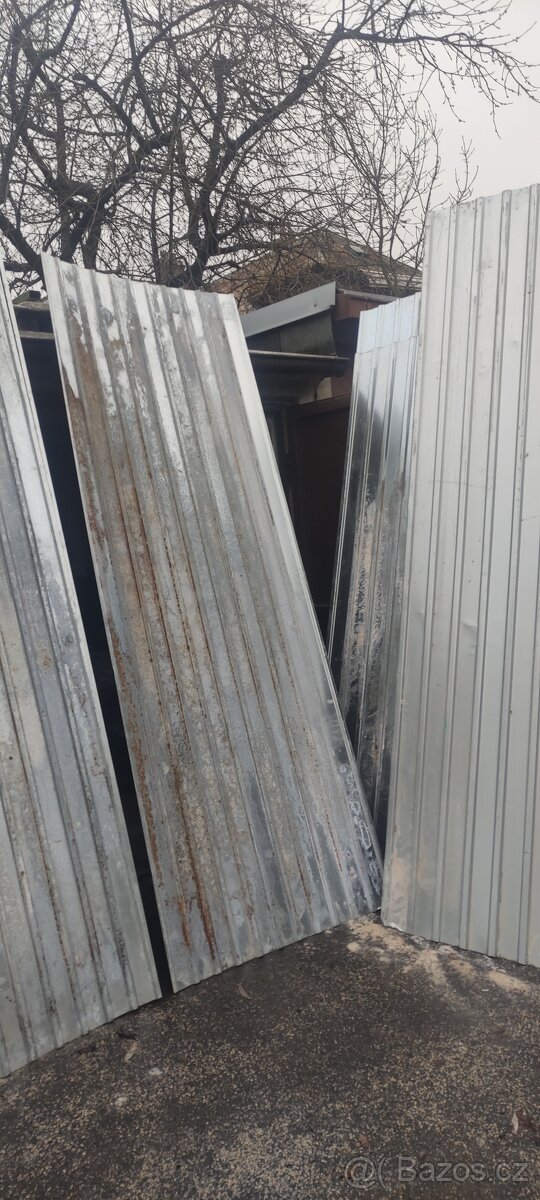 pozink. trapéz plech tl.0,55mm,železo U80 - 6