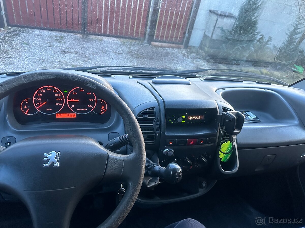Prodám Peugeot Boxer 2,8 HDi - 6