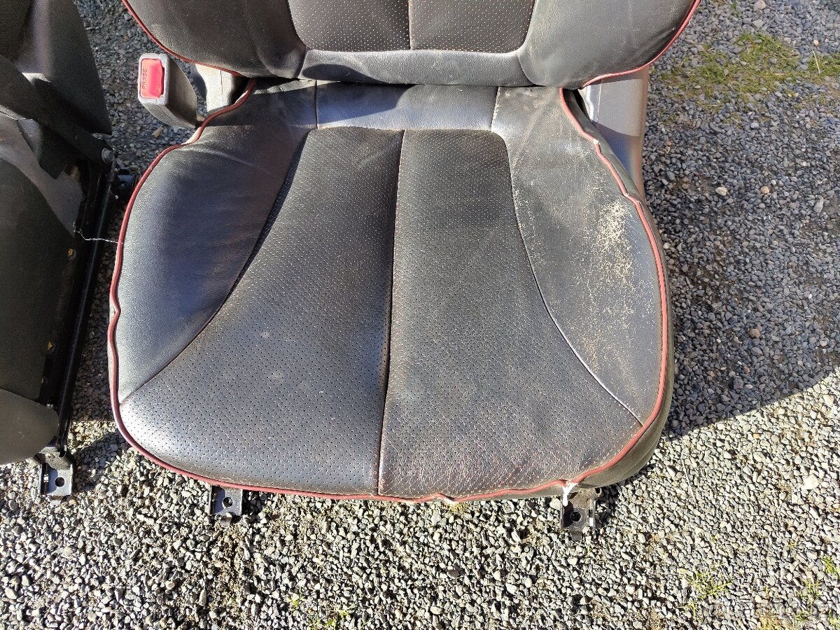 Sedačky Hyundai Santa Fe - kožené - 6