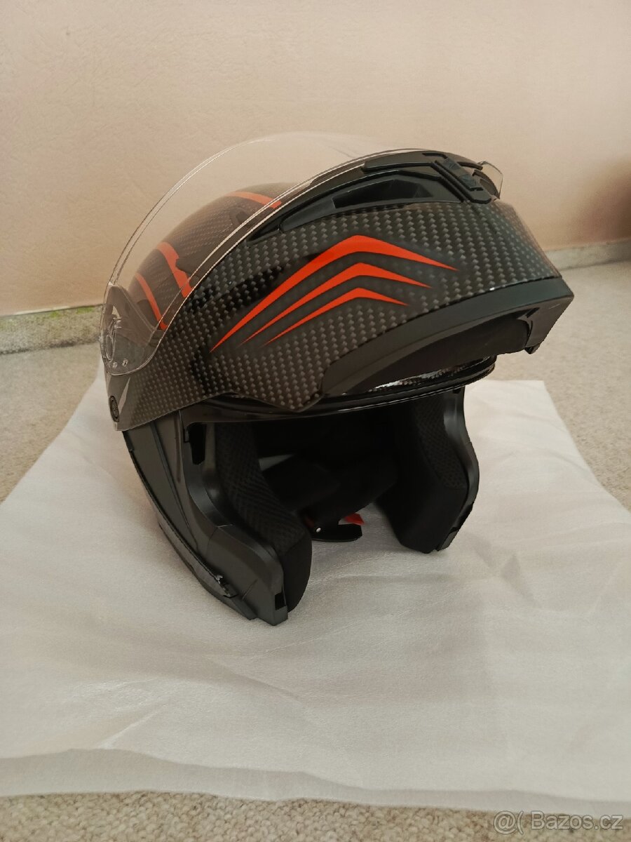 Výklopná helma - 6