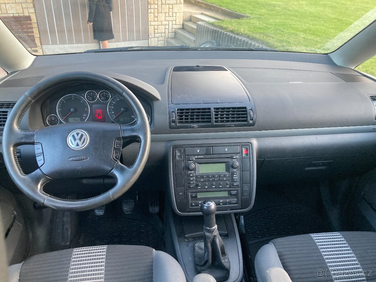 VW Sharan - 6
