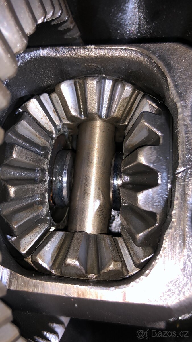 Zadní náprava Ford Mustang - 6