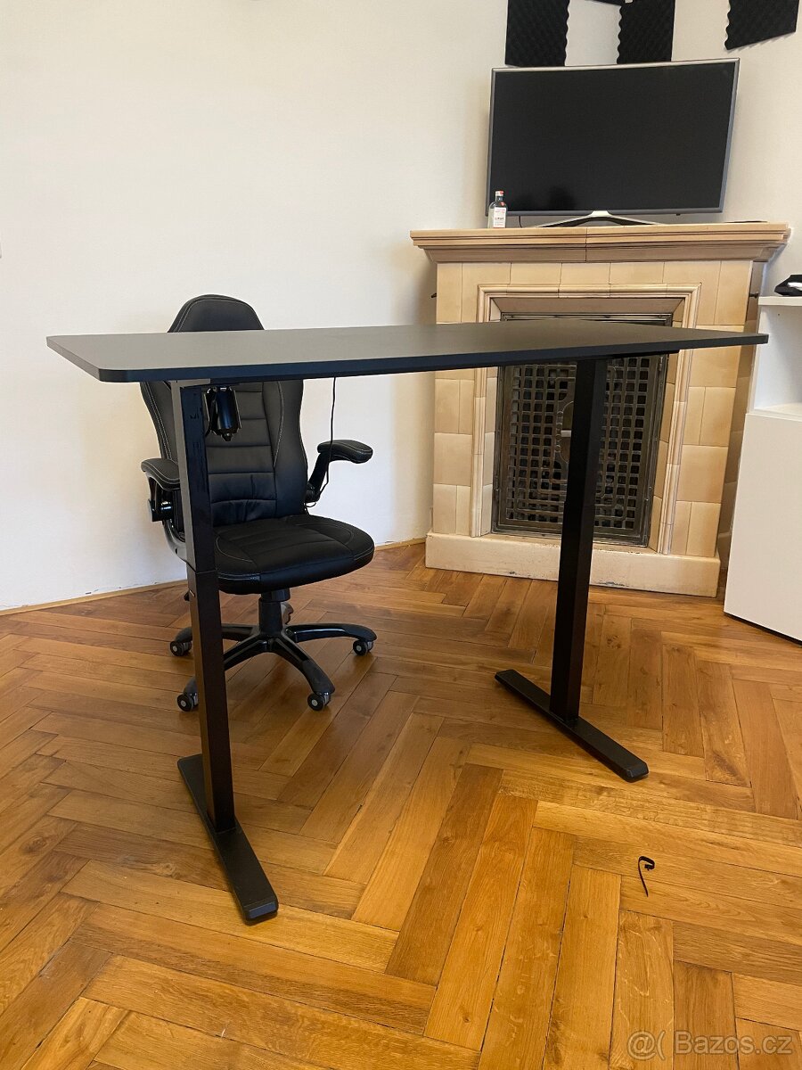 AlzaErgo výškově nastavitelný stůl 140×70cm - Málo používaný - 6