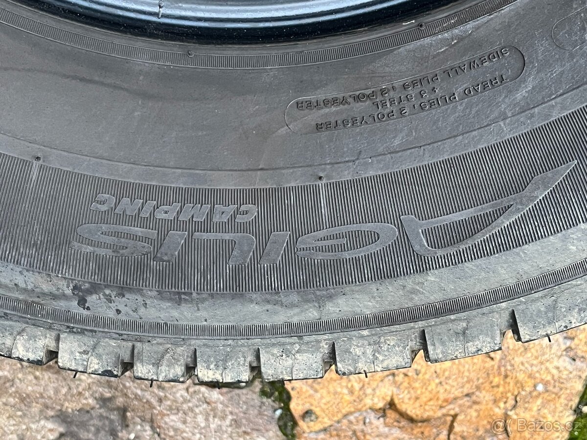 Pneu 225/75/16c - 6