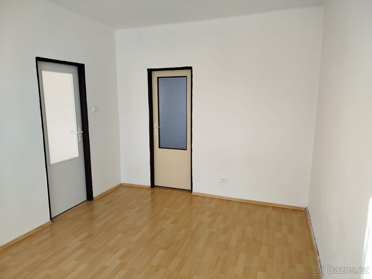 Pronájem bytu 3 + 1 Malnice - 6